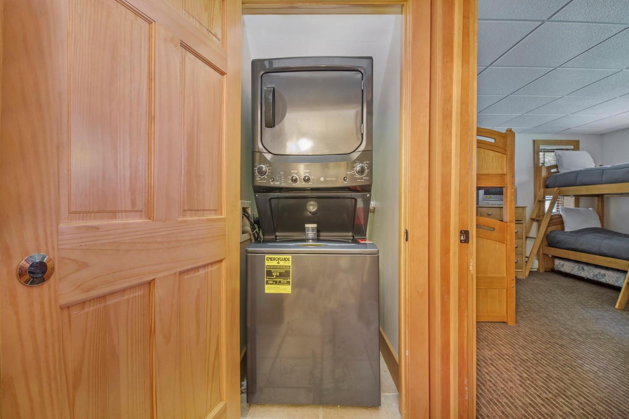 Boyne Mountain Getaway, Unit B Aparthotel Boyne Falls Buitenkant foto